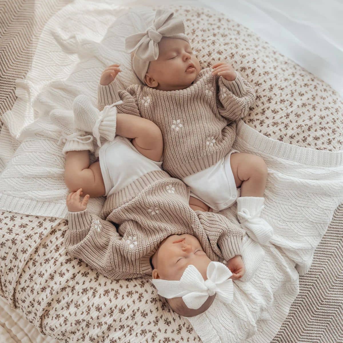 3 Little Crowns Chunky Knit Jumper - Flowers