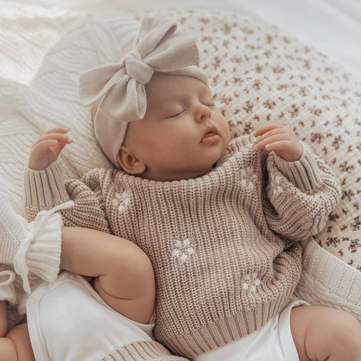 3 Little Crowns Chunky Knit Jumper - Flowers