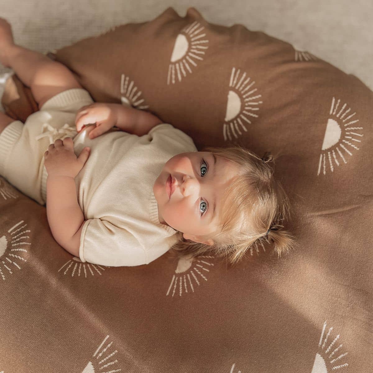 Fox & Fallow Reversible Knit Baby Blanket - Suns Coffee