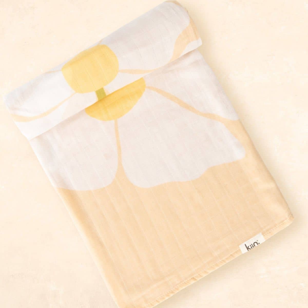Kiin Baby Organic Muslin Swaddle - Fleur - Warm Oat