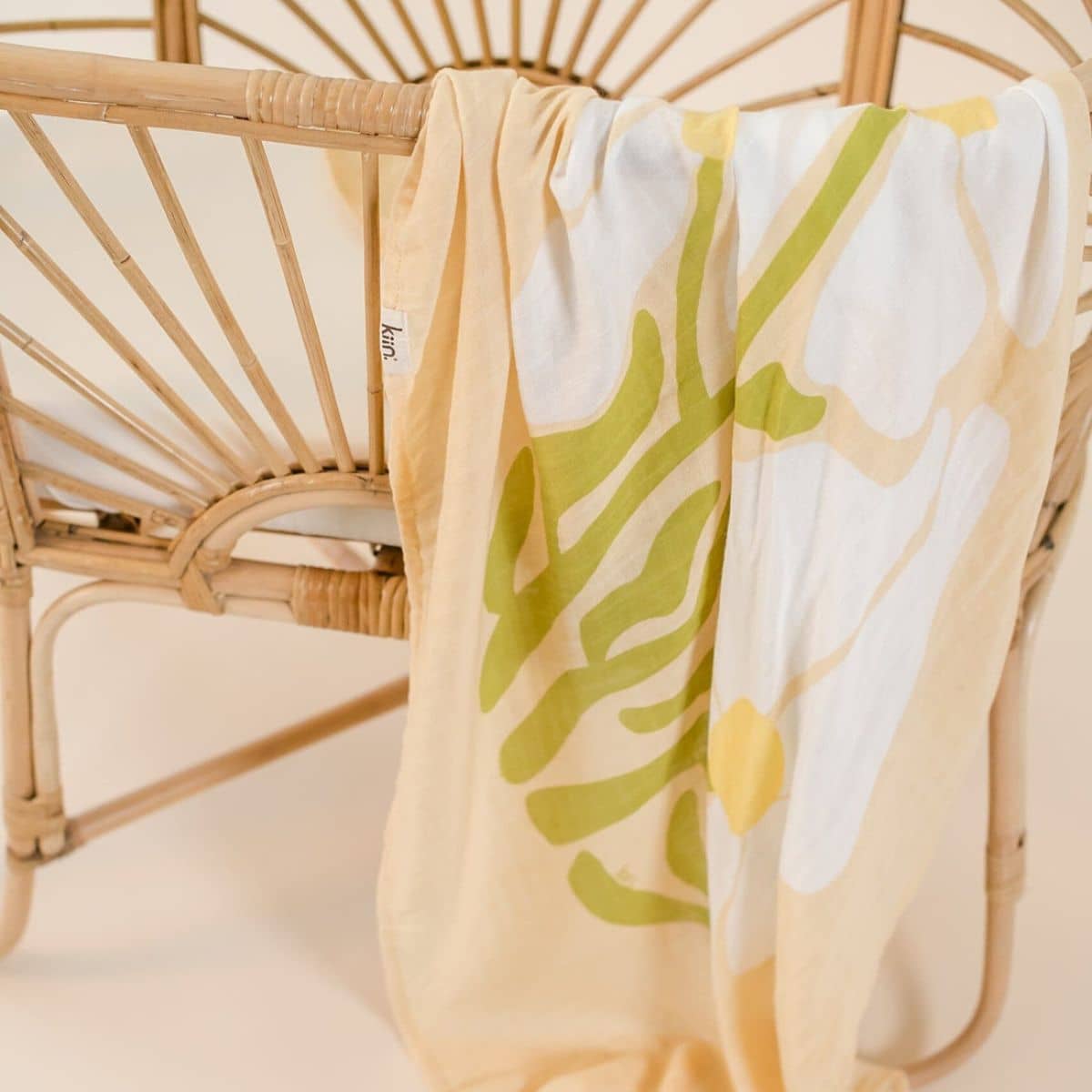 Kiin Baby Organic Muslin Swaddle - Fleur - Warm Oat