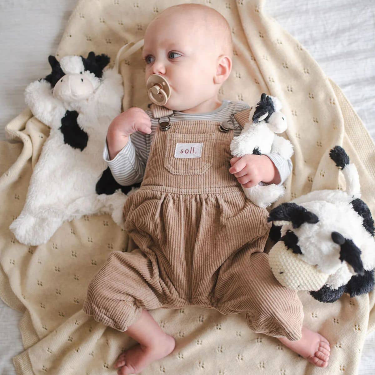 Nana Huchy Clover the Cow Hoochy Coochie Comfort Puppet - Black