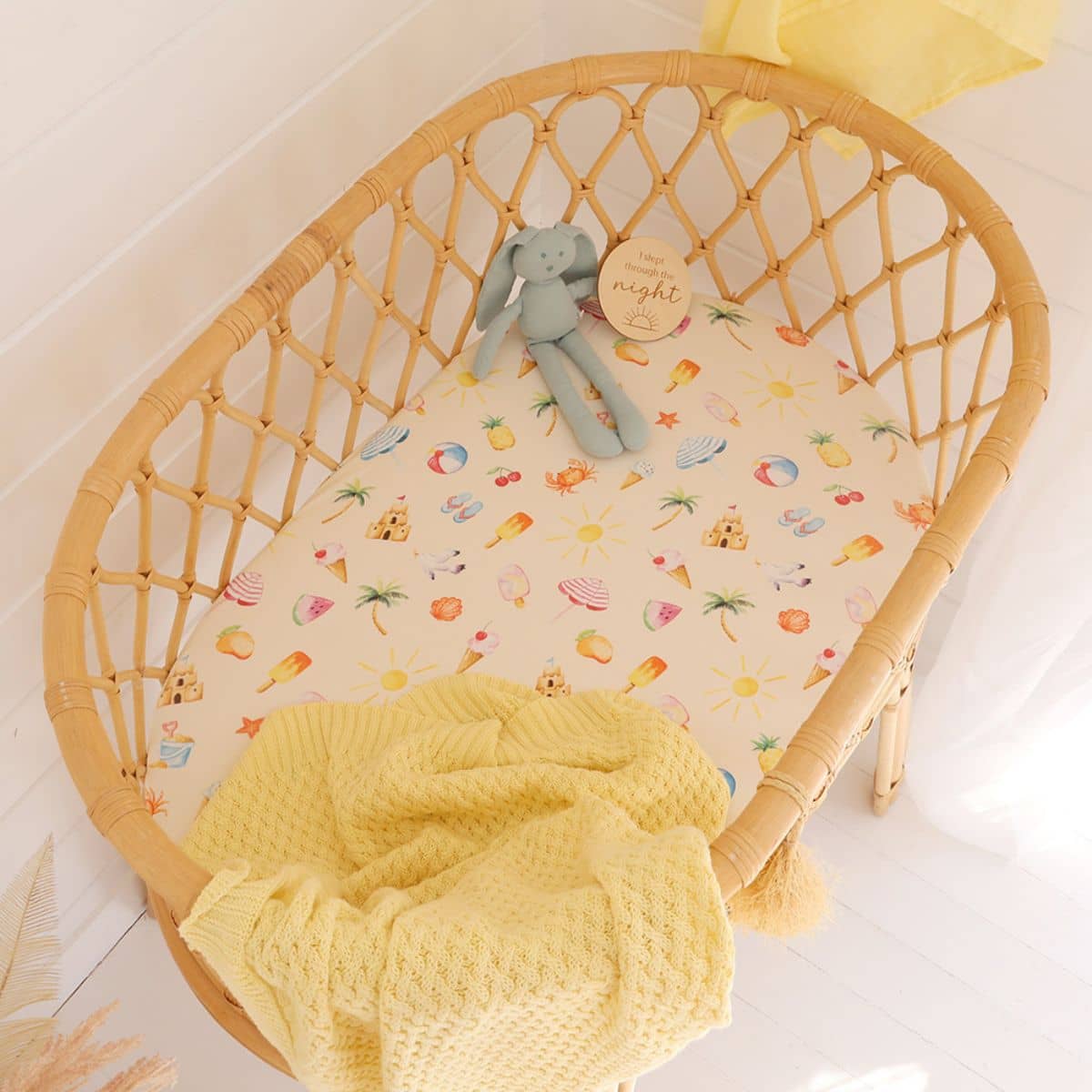 Snuggle Hunny Fitted Bassinet Sheet and Change Pad Cover - Beach Fun