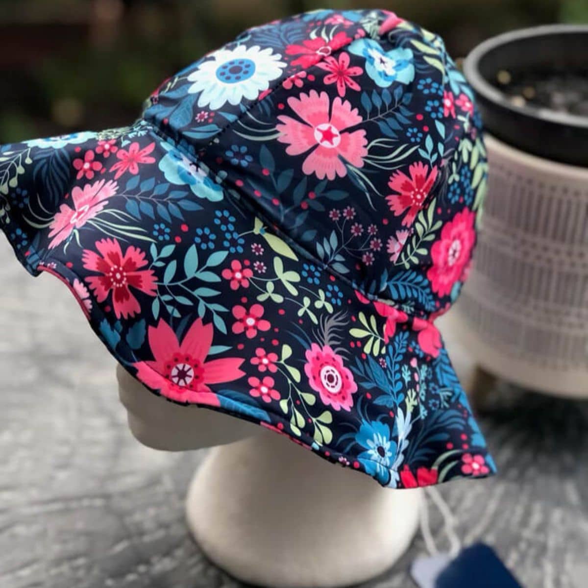 TicTasTogs Wide Brim Sun and Swim Hat - Floral Fantasy