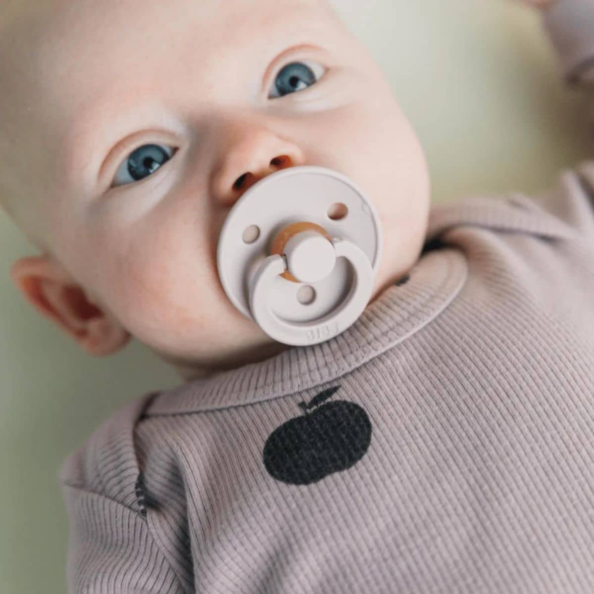 BIBS Colour Dummies - Round | Size 1 | Latex