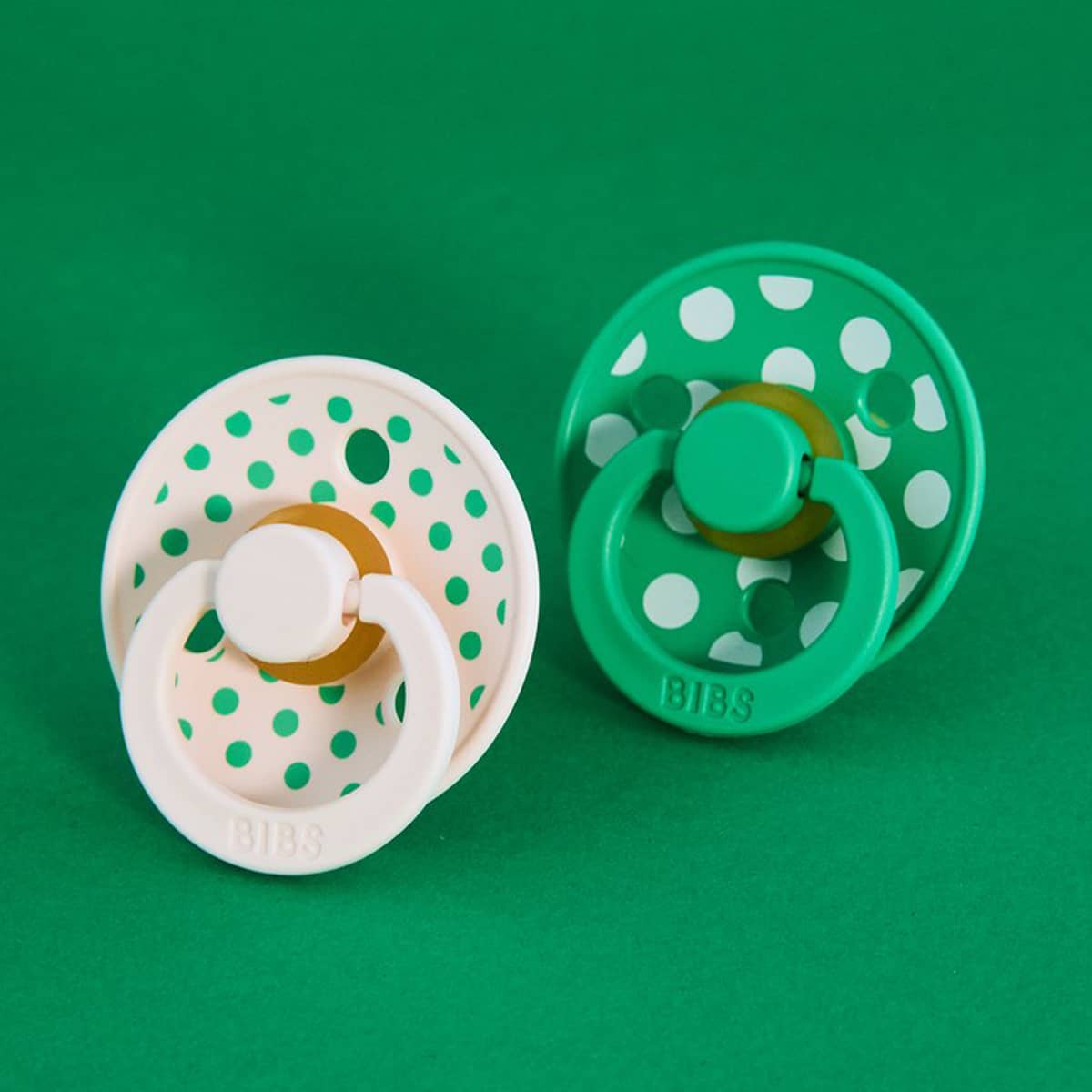 BIBS Polka Studio Colour Dummies - Round