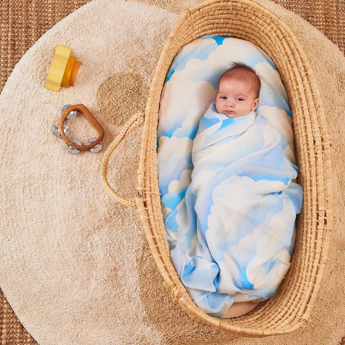 Banabae Bamboo / Organic Cotton Swaddle - Head in the Clouds