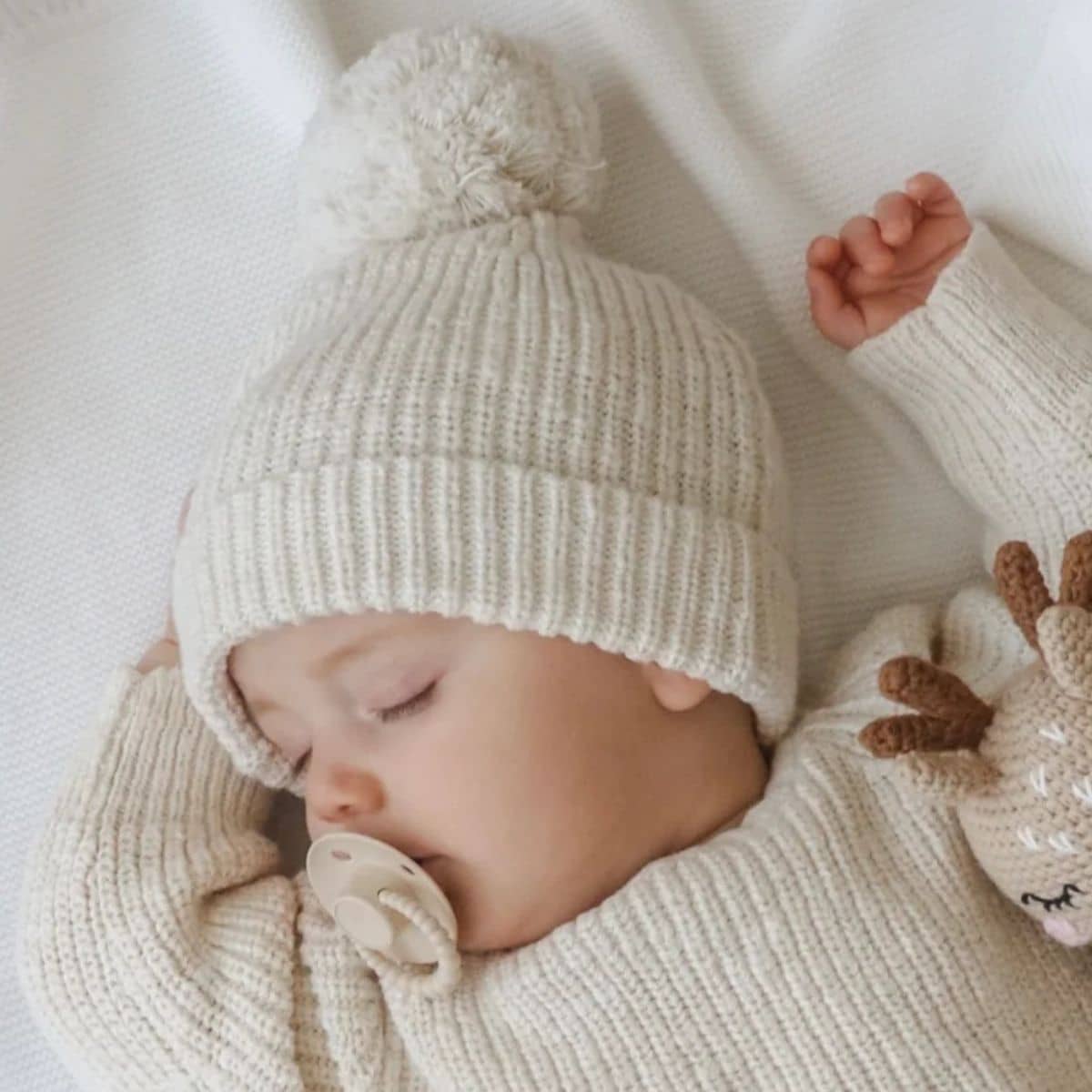 Blossom & Pear Chunky Knit Beanie - Honey