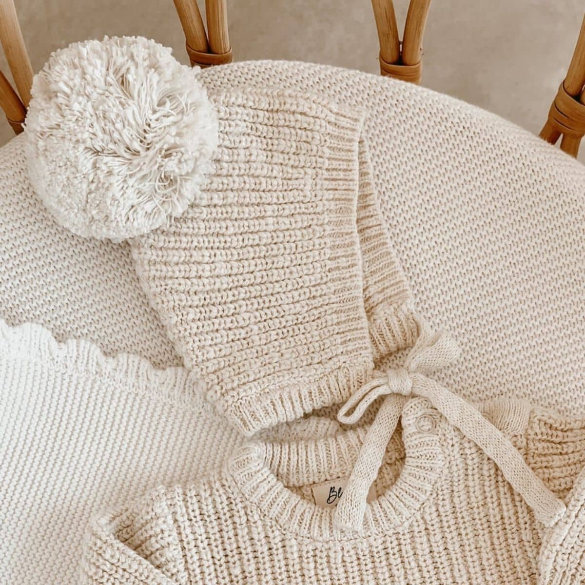 Blossom & Pear Chunky Knit Bonnet - Honey