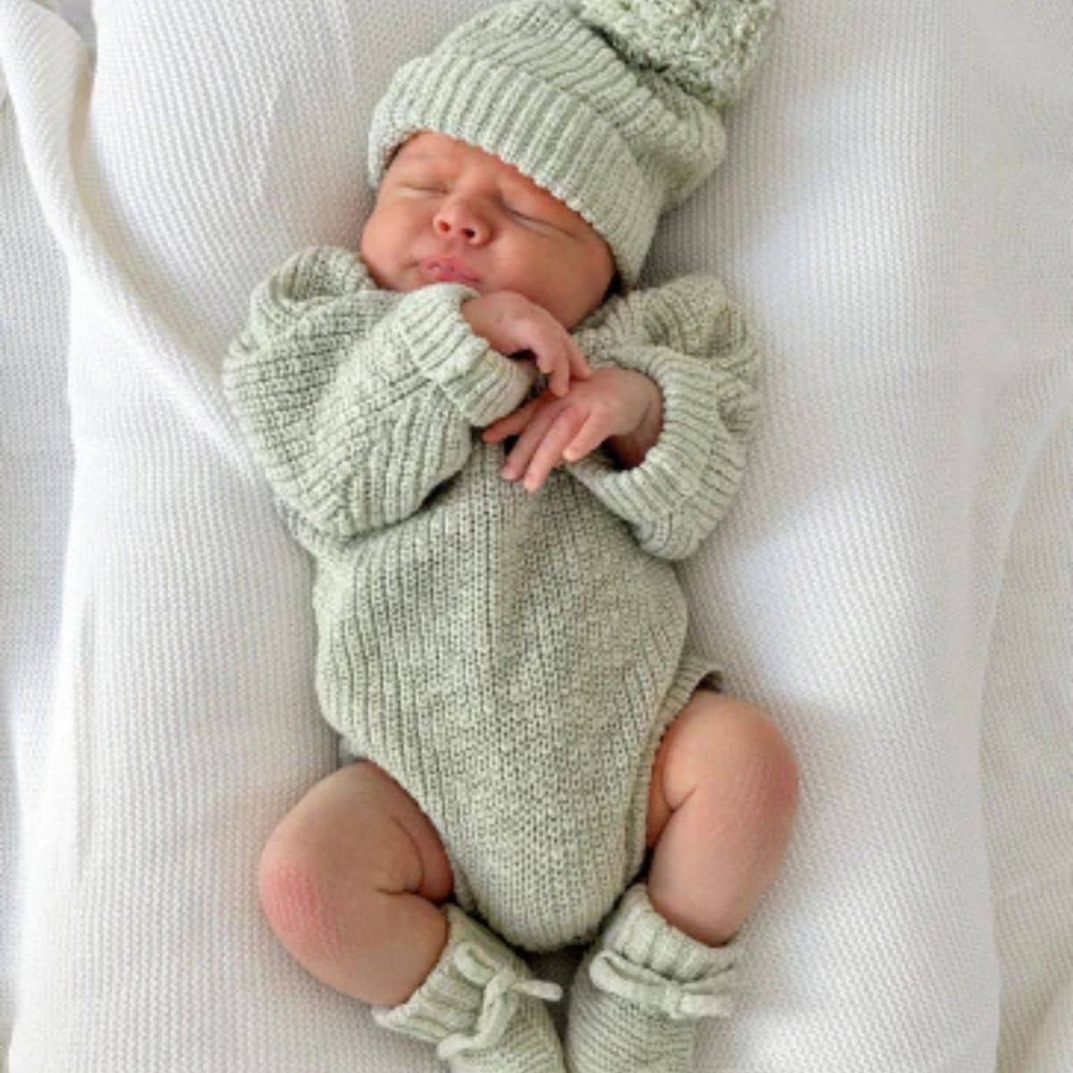 Blossom & Pear Chunky Knit Romper - Pear