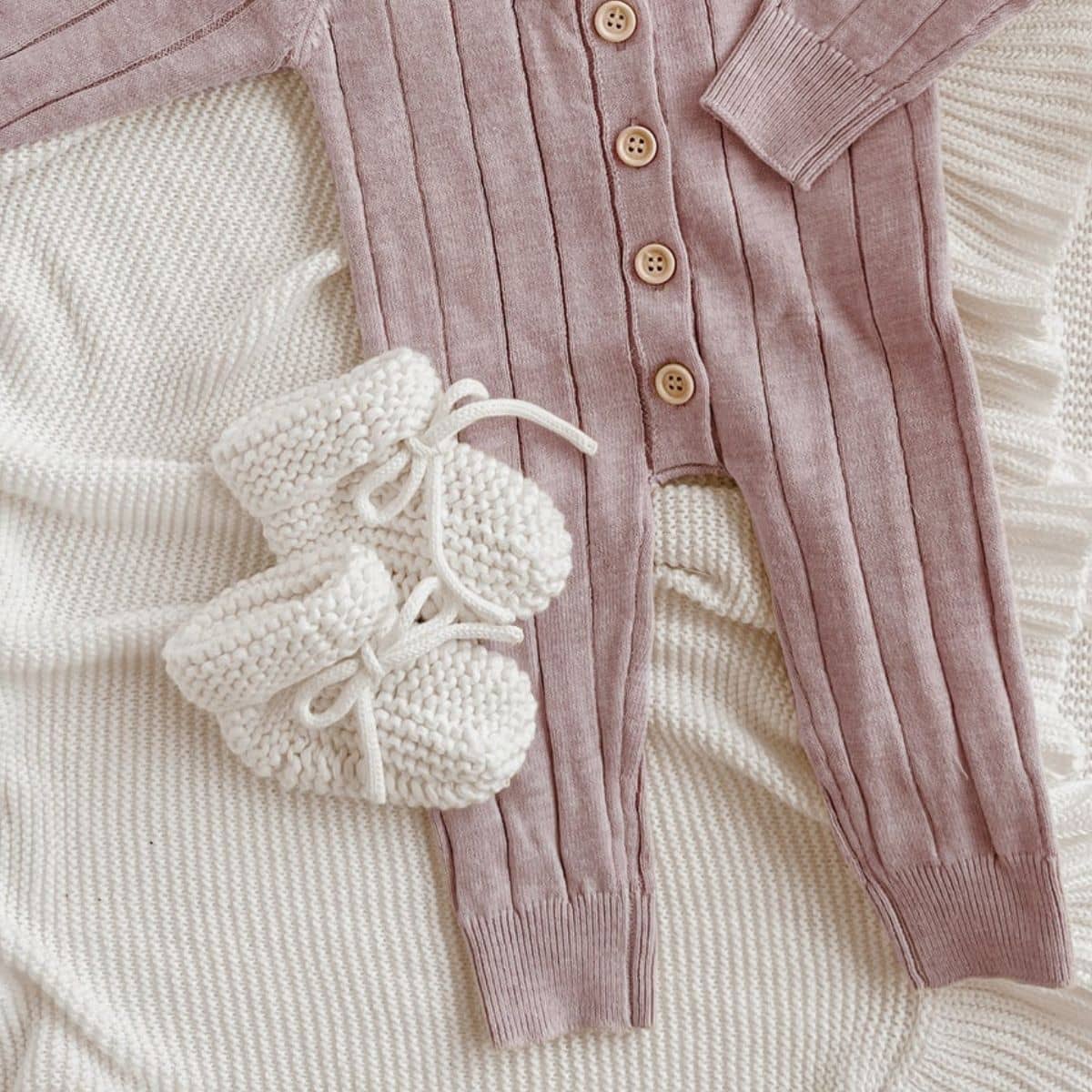 Blossom & Pear Knit Booties - Milk