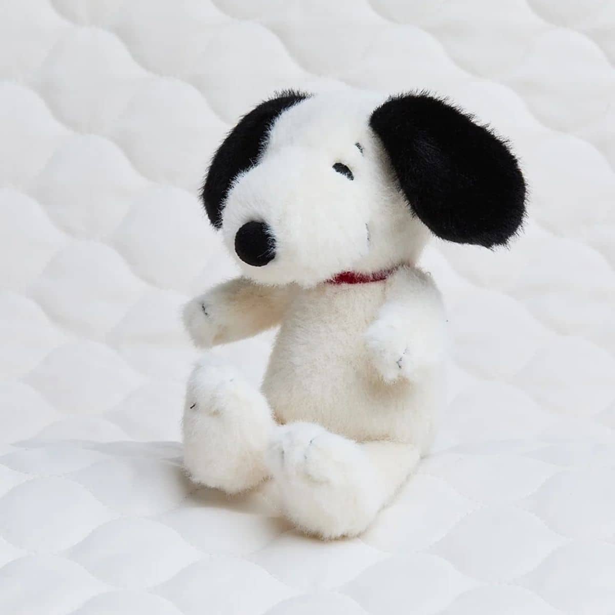 Bon Ton Toys Snoopy ECO Fuzzy Cream Plush Toy