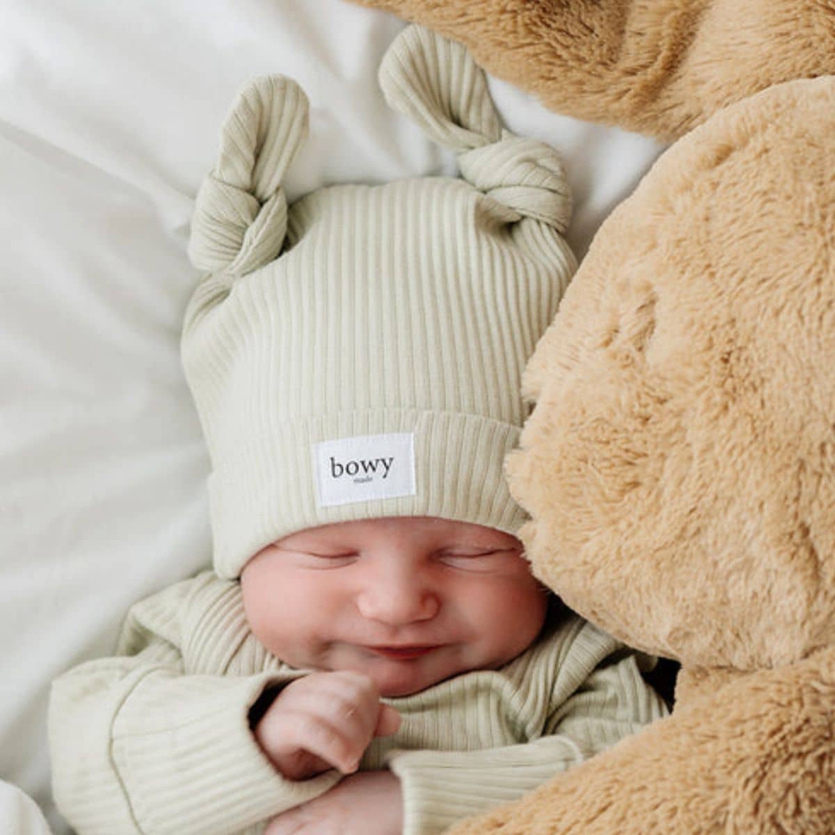Bowy Made Double Knot Beanie - Clover