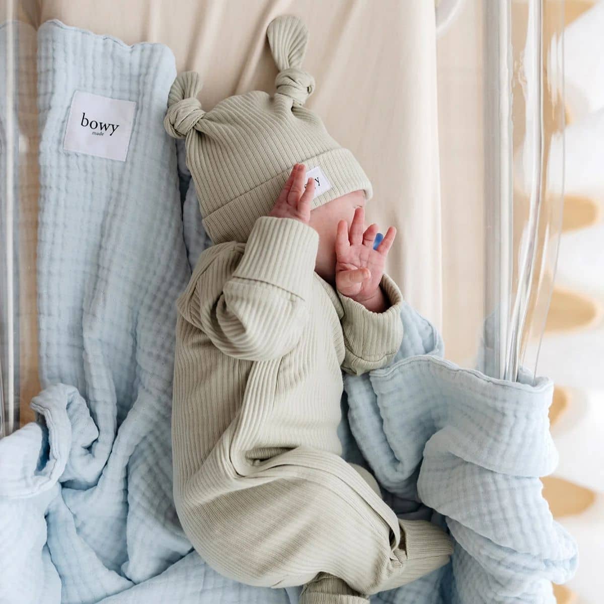 Bowy Made Muslin Bubble Blanket - Powder Blue