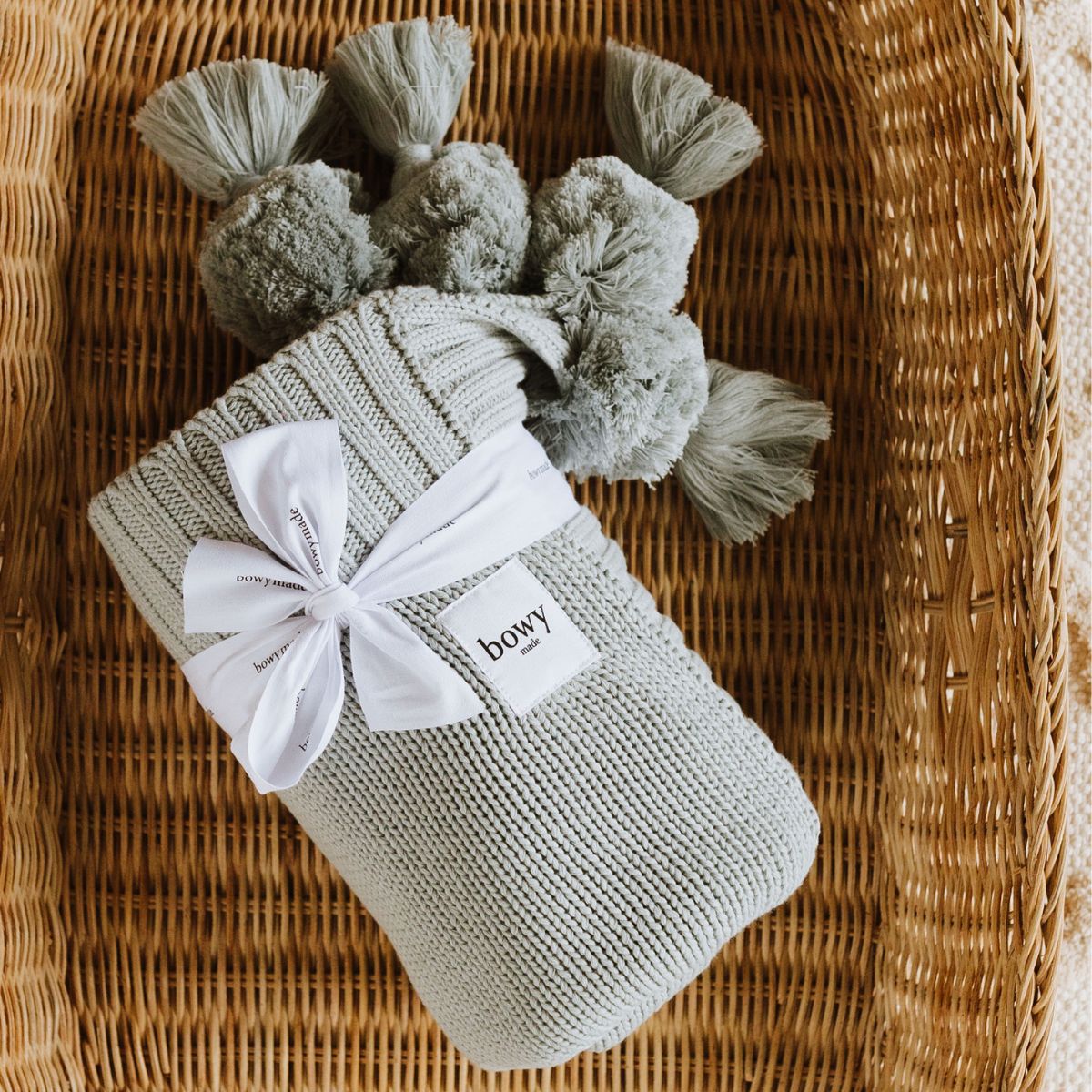 Bowy Made Pom Pom Tassel Blanket - Ocean