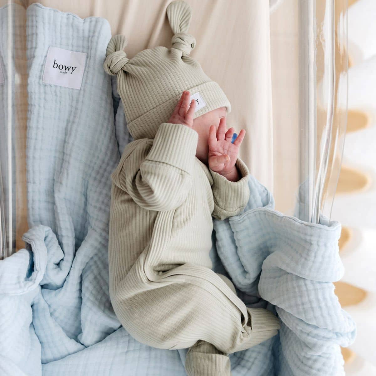 Bowy Made Ribbed Cotton Onesie - Clover