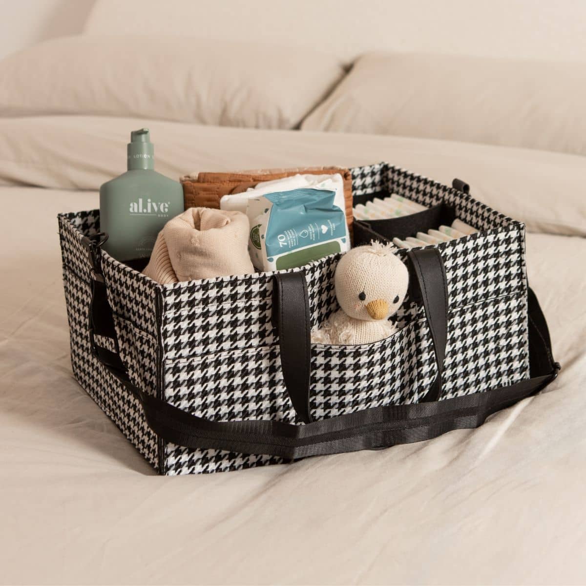 Bunnie Caddie Deluxe Nappy Organiser - Houndstooth Black