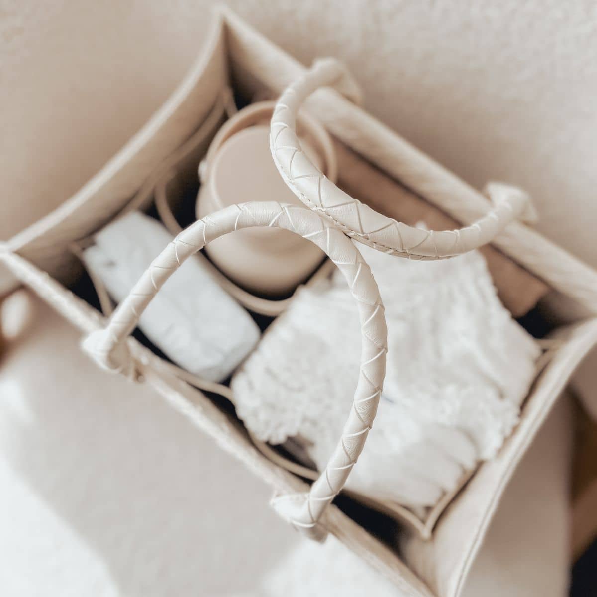 Bunnie Caddie The Mini Edition Nappy Organiser - Off White