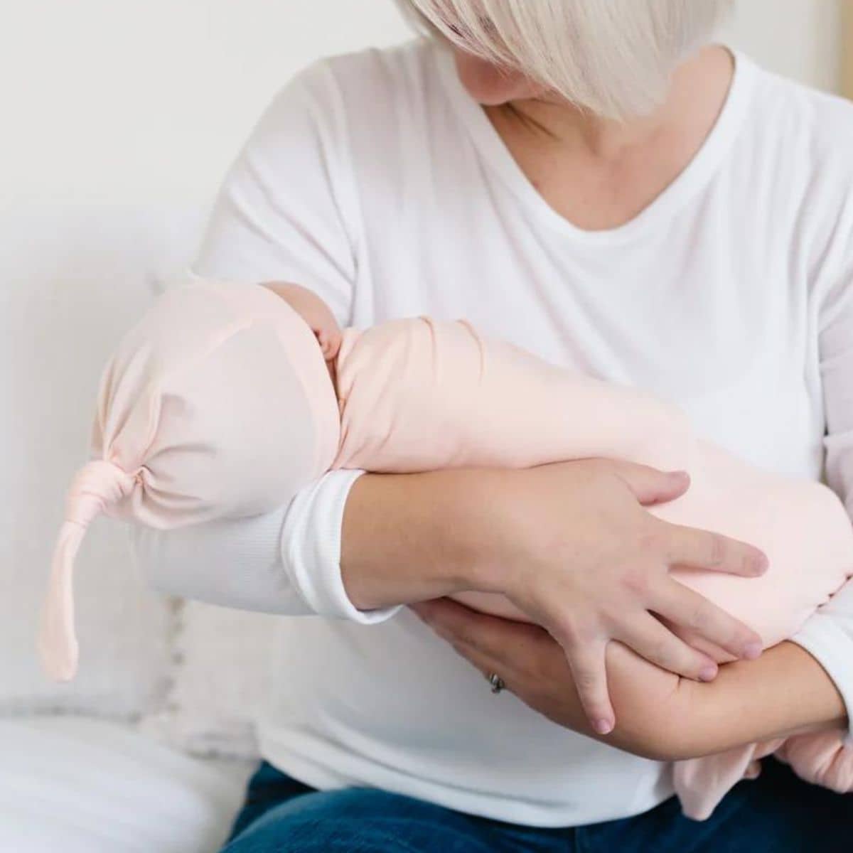 Copper Pearl Newborn Top Knot Hat - Blush