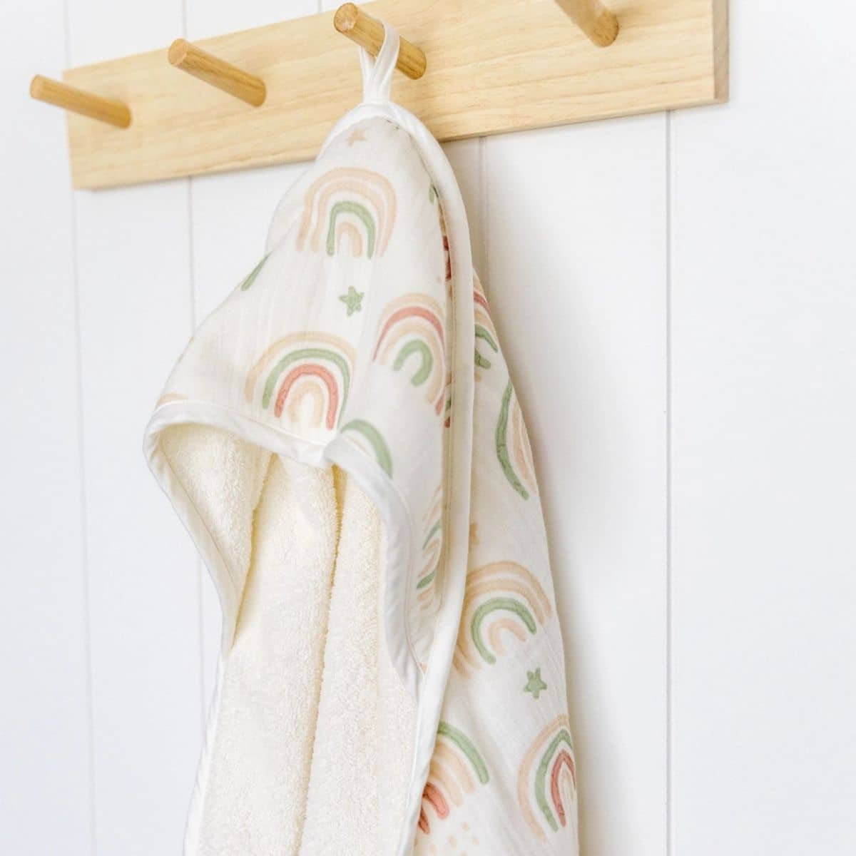 Crane Baby Hooded Towel - Parker Rainbow
