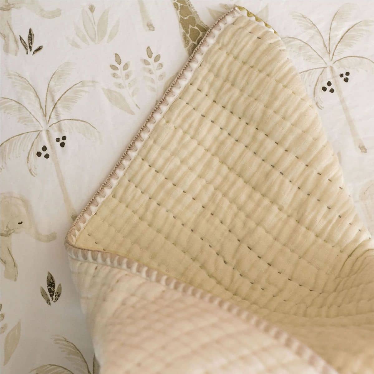 Crane Baby Quilted Blanket - Kendi