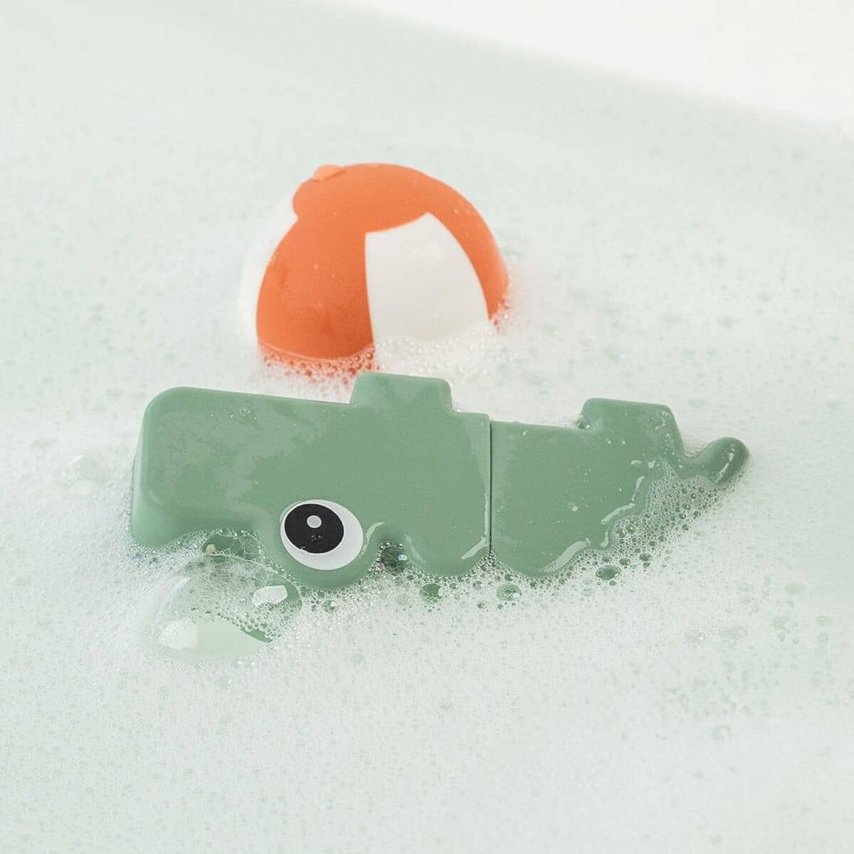 Done by Deer Bath Squirter Toy - Croco
