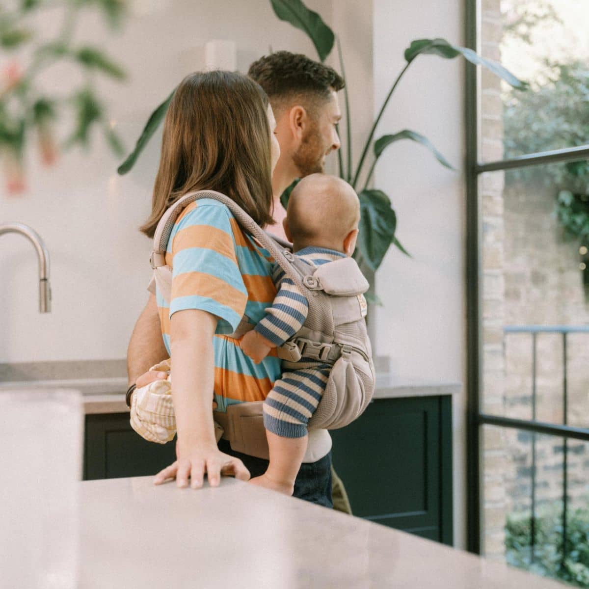 Ergobaby Omni Classic Mesh Baby Carrier - Pearl Grey