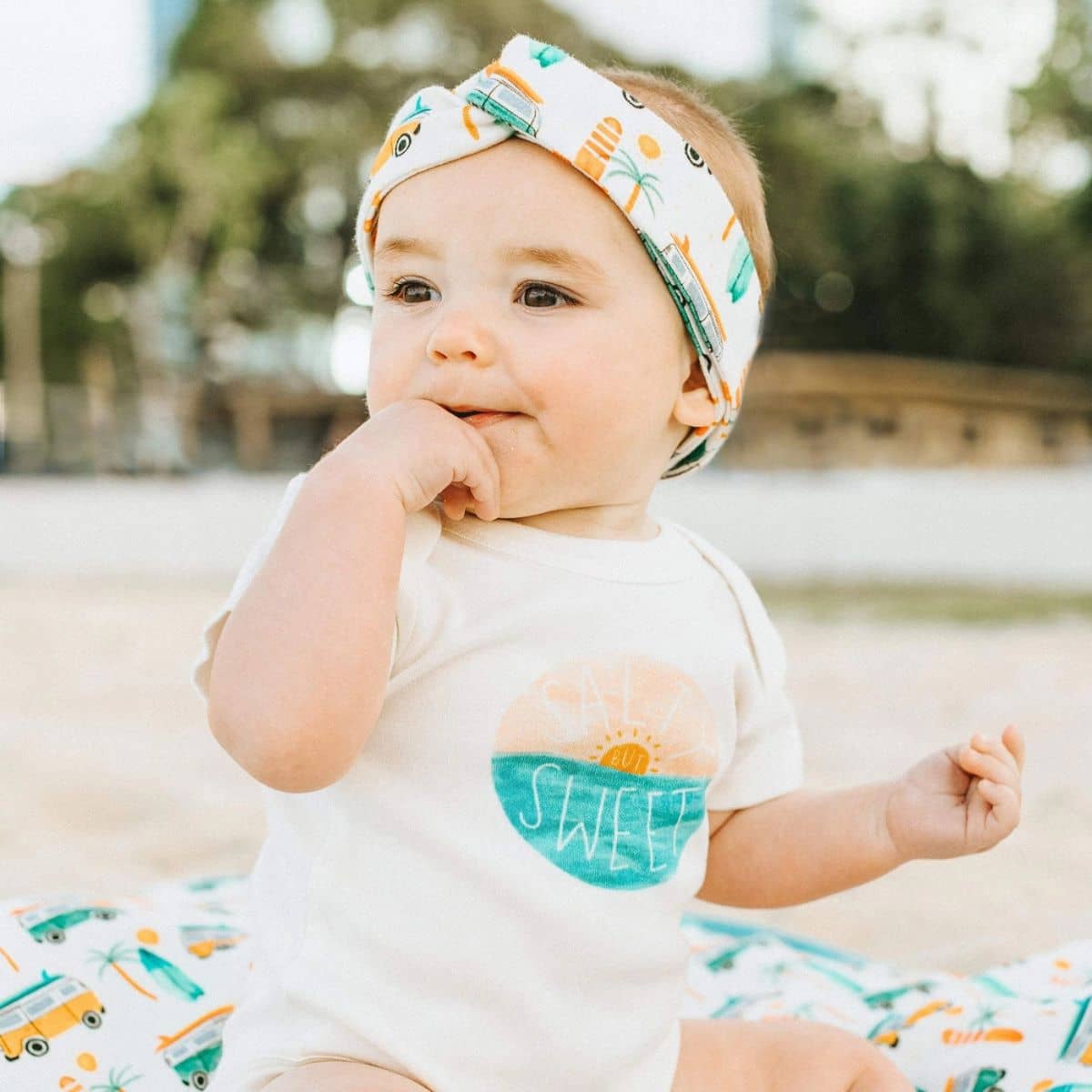 Finn and Emma Organic Short Sleeve Bodysuit - Salty But Sweet