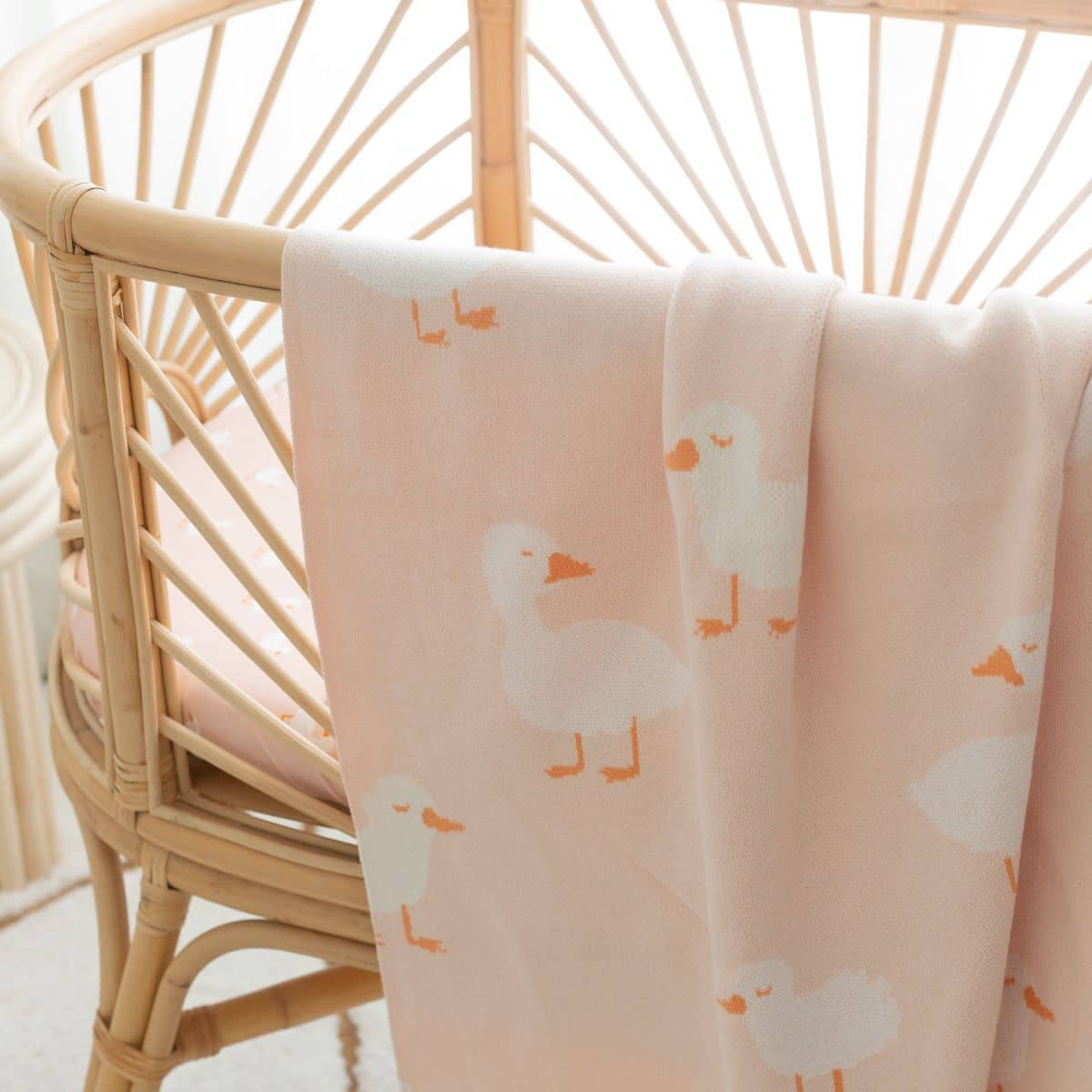 Fox & Fallow Knit Baby Blanket - Pink Ducks