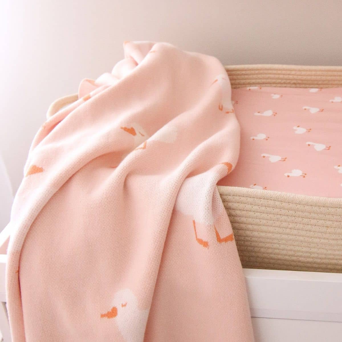 Fox & Fallow Knit Baby Blanket - Pink Ducks