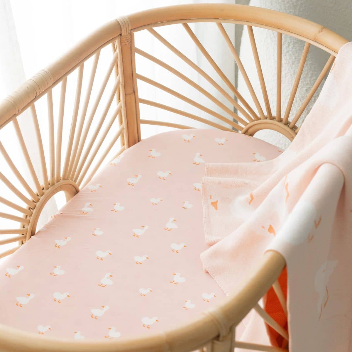 Fox & Fallow Organic Fitted Bassinet Sheet - Pink Ducks