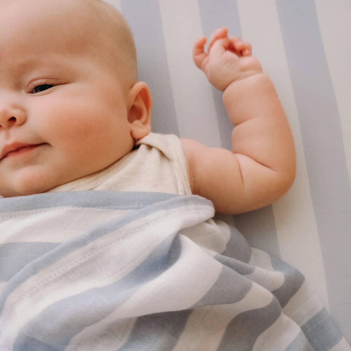 Fox & Fallow Organic Muslin Swaddle Wrap - Cloud Stripe