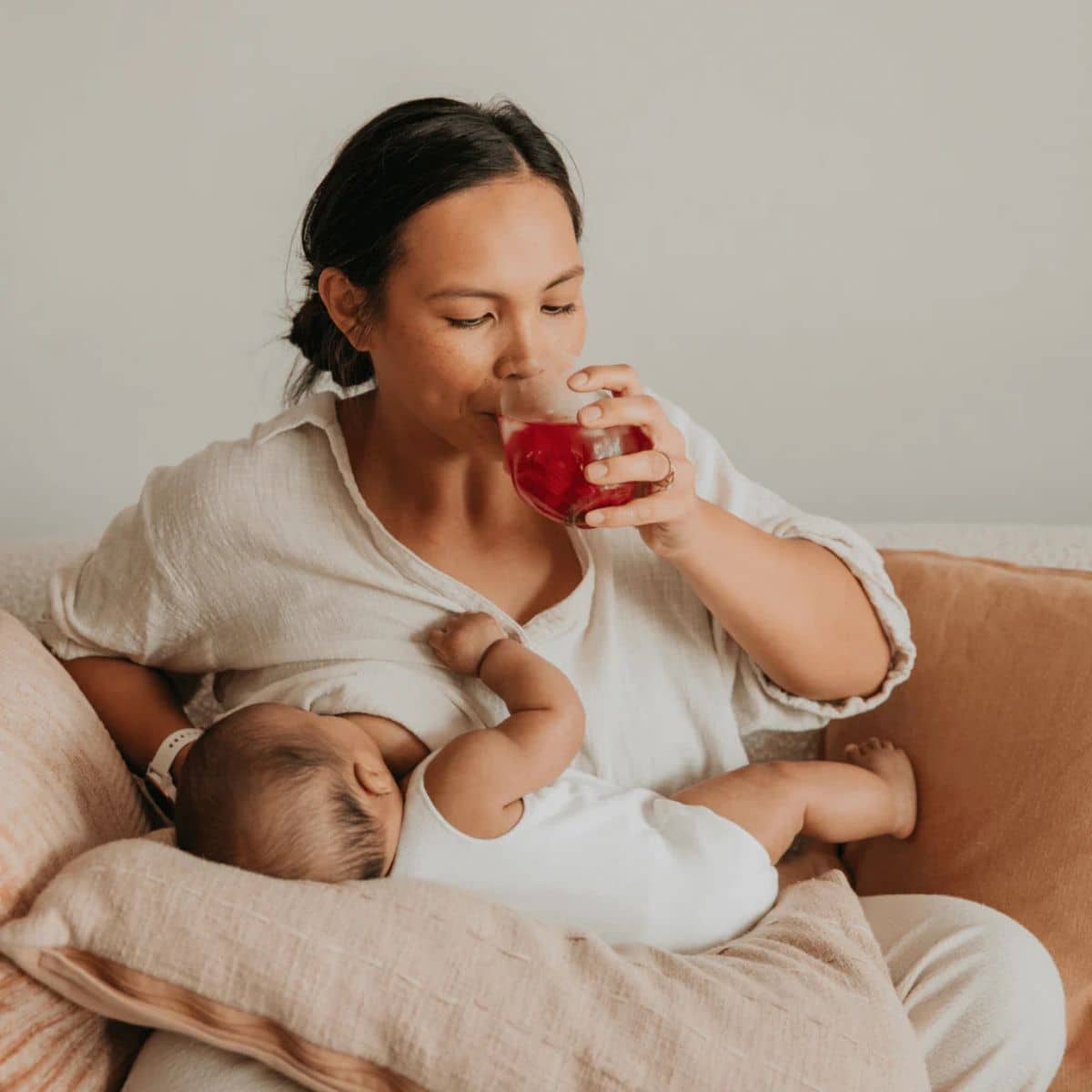 Franjos Kitchen Motherhood Hydration Powder - Mixed Berry + Coconut