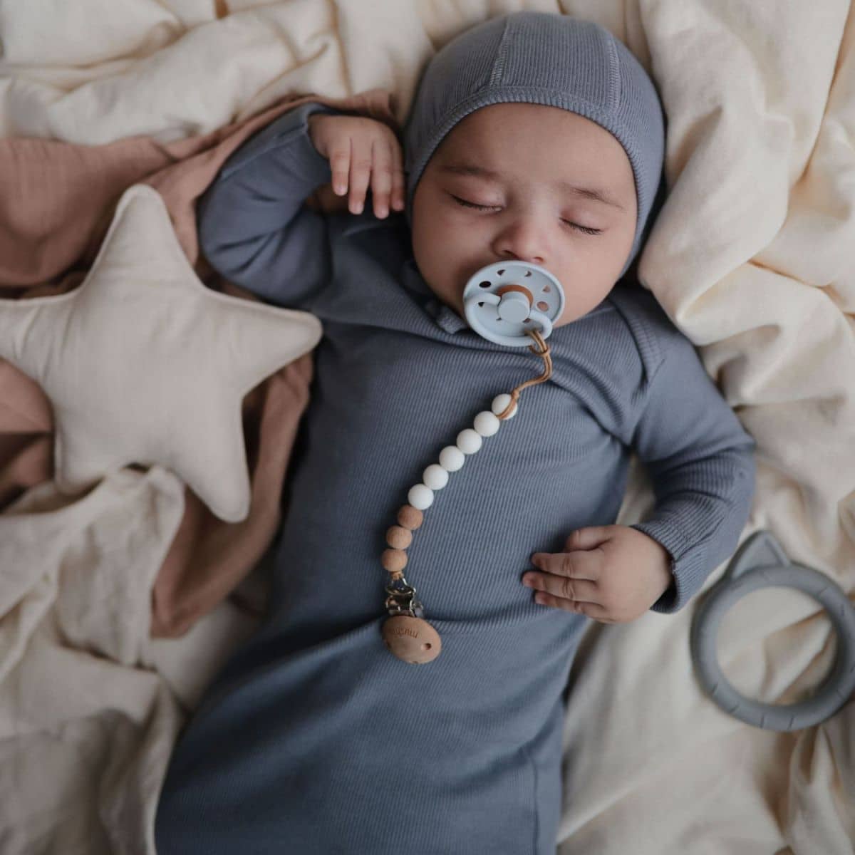 Frigg Multi Pacifier Six Pack - Silicone