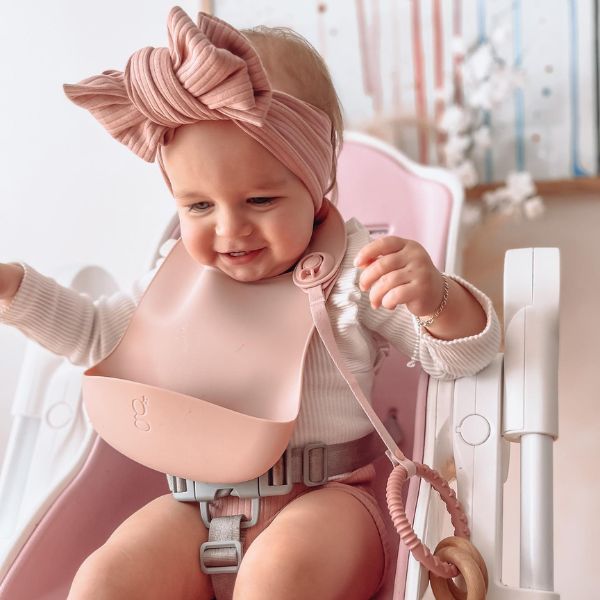 Gigi One Handed Silicone Bib - Blush