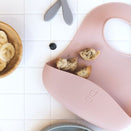 Gigi One Handed Silicone Bib - Blush