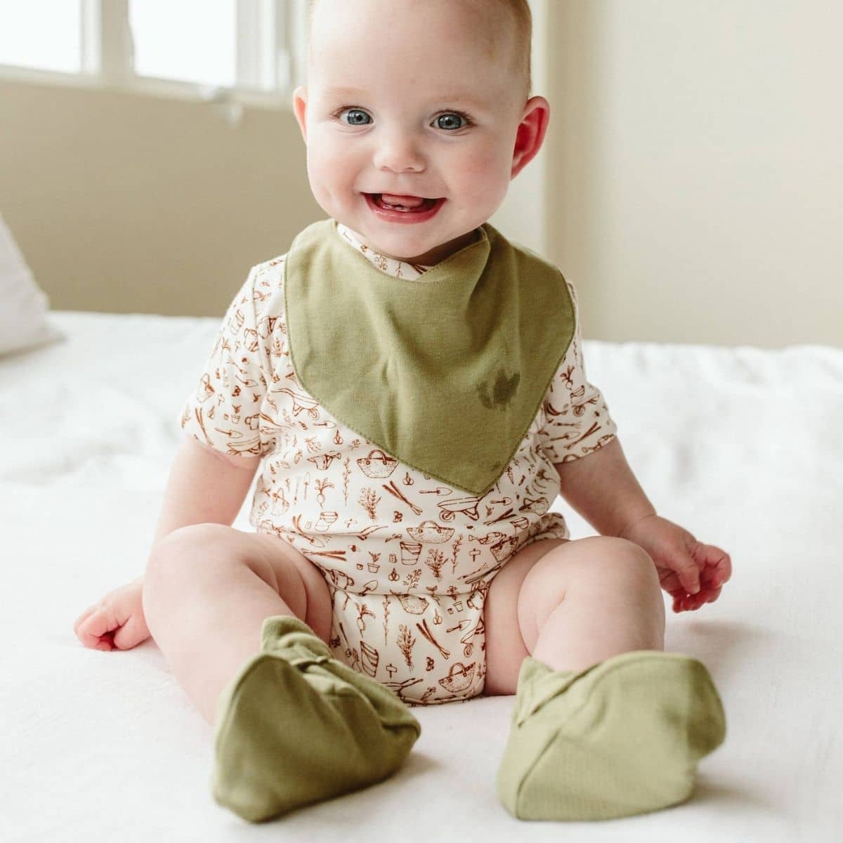 Goumi Stay On Baby Boots - Two Pack - Canopy + Artichoke
