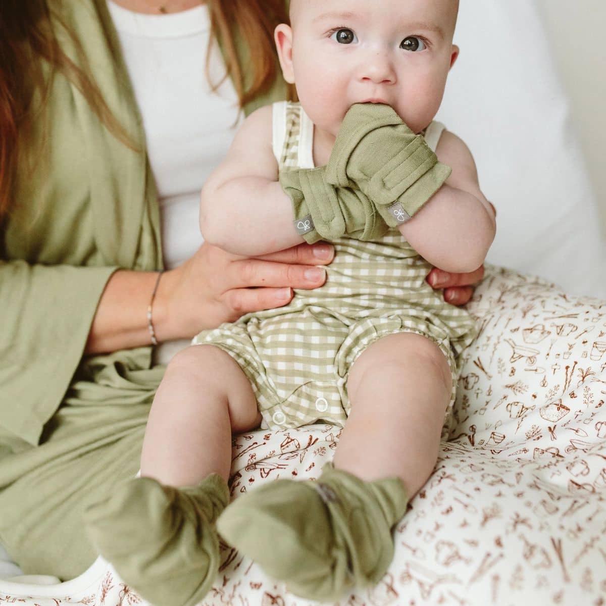 Goumi Stay On Baby Boots - Artichoke