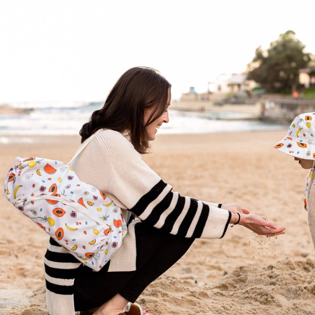 Izimini Outdoor Baby Chair - Clementine