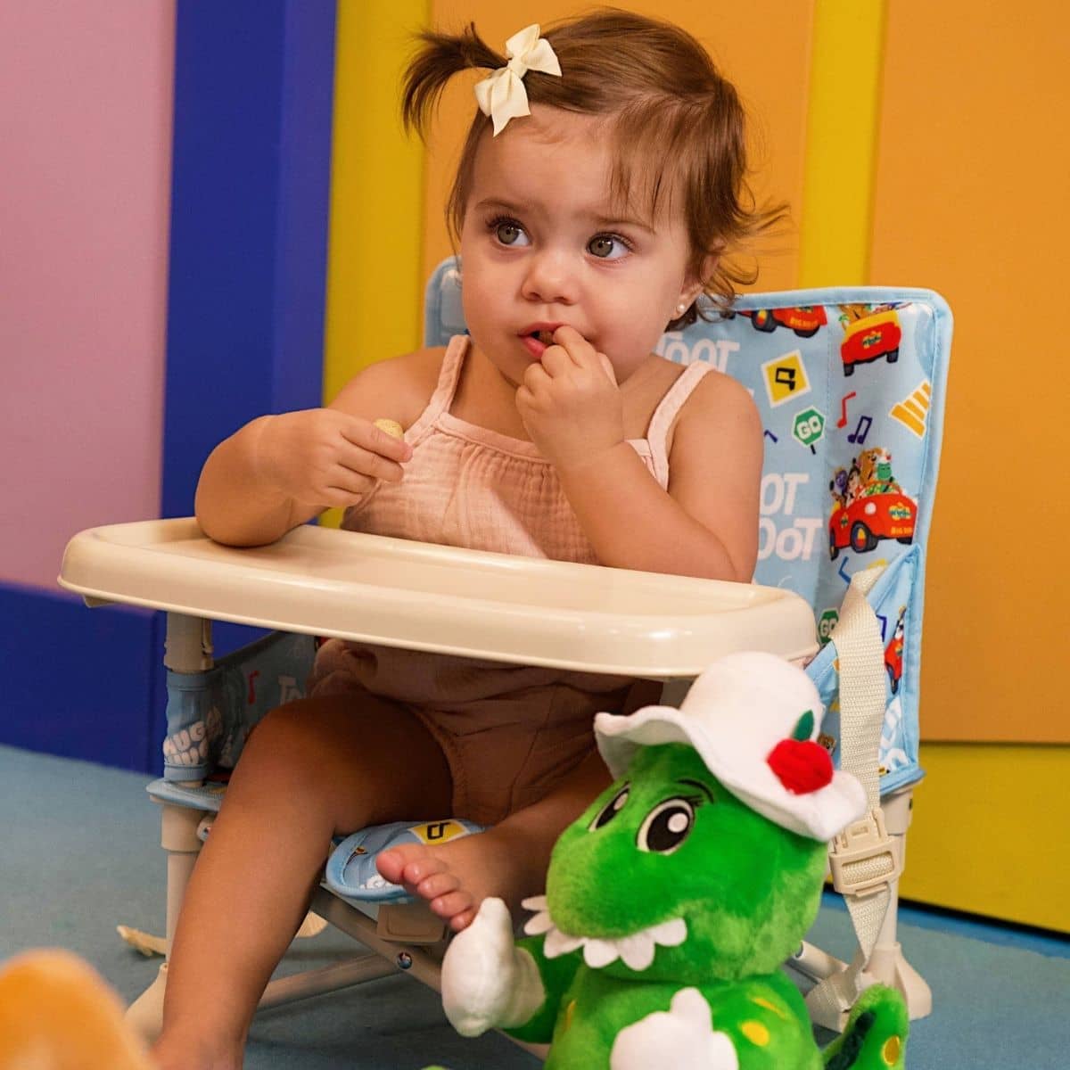 Izimini Outdoor Baby Chair v2 - Toot Toot, Chugga Chugga