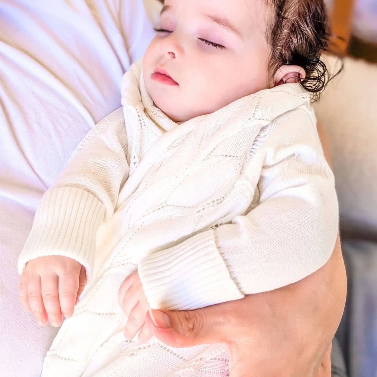 Jujo Baby Shwrap Knitted Blanket With Sleeves - Filigree Lace - Off White