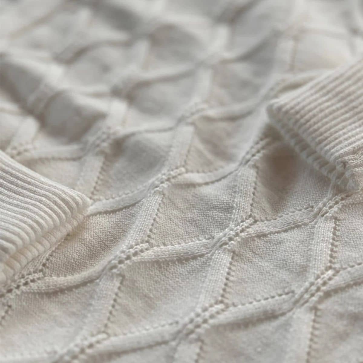 Jujo Baby Shwrap Knitted Blanket With Sleeves - Filigree Lace - Off White