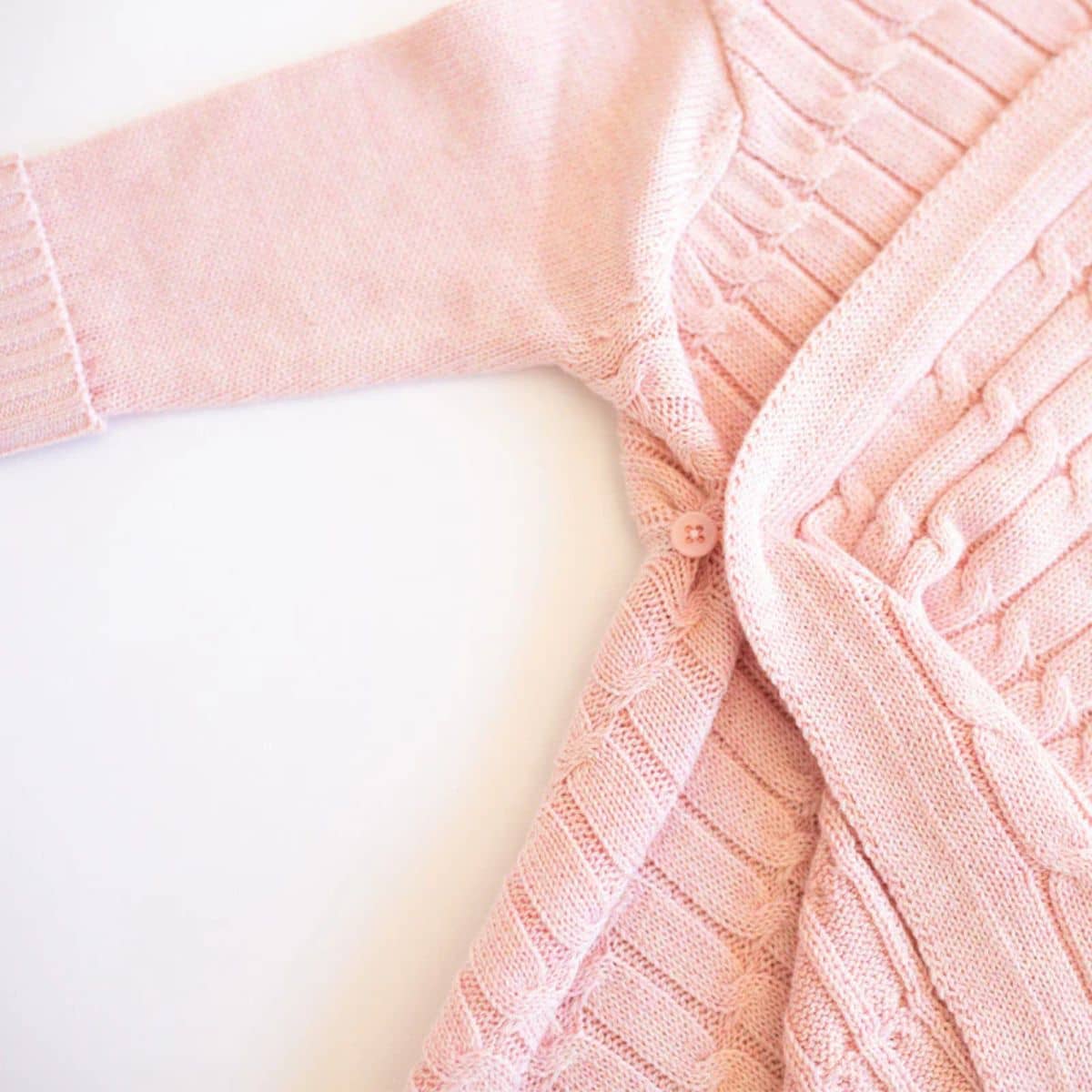 Jujo Baby Shwrap Knitted Blanket With Sleeves - Luxury Cable - Blush Pink
