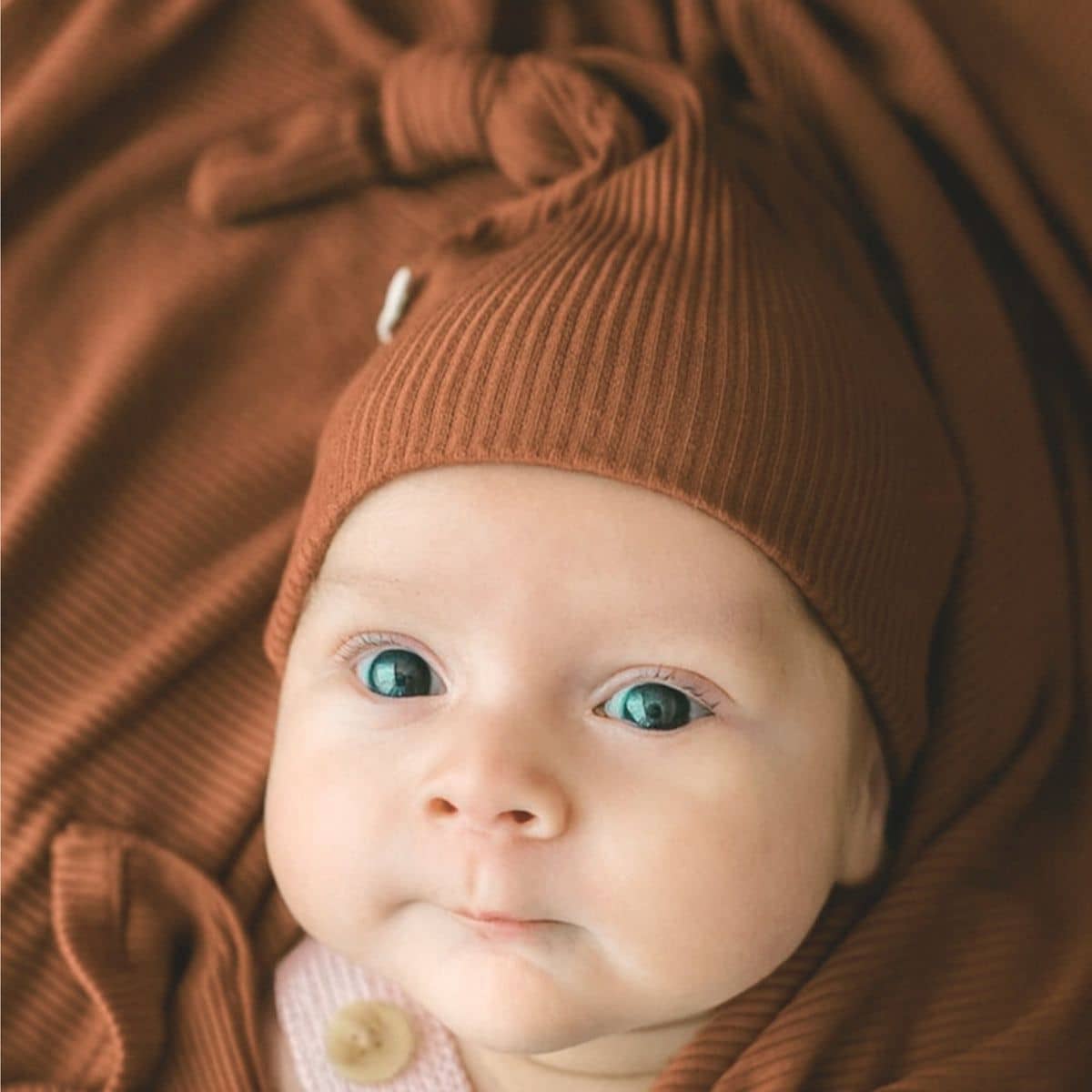 Kiin Baby Bamboo Stretch Beanie - Chocolate
