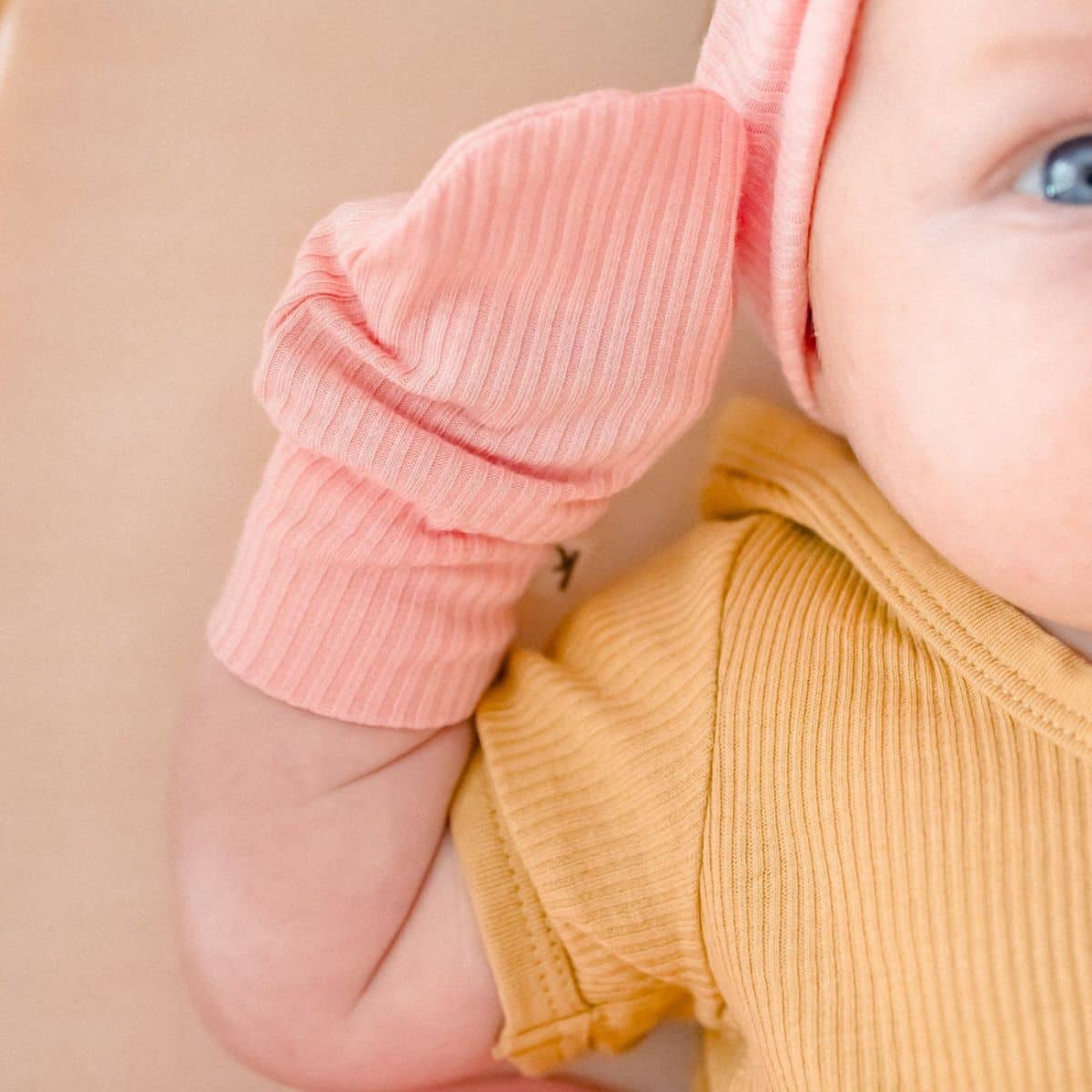 Kiin Baby Bamboo Stretch Mittens - Peony