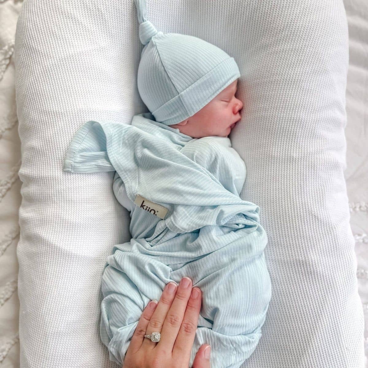 Kiin Baby Bamboo Stretch Swaddle - Pastel Sky