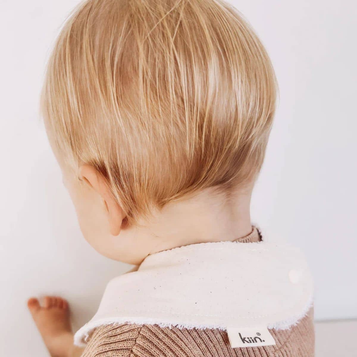 Kiin Baby Dribble Bib - Oatmeal
