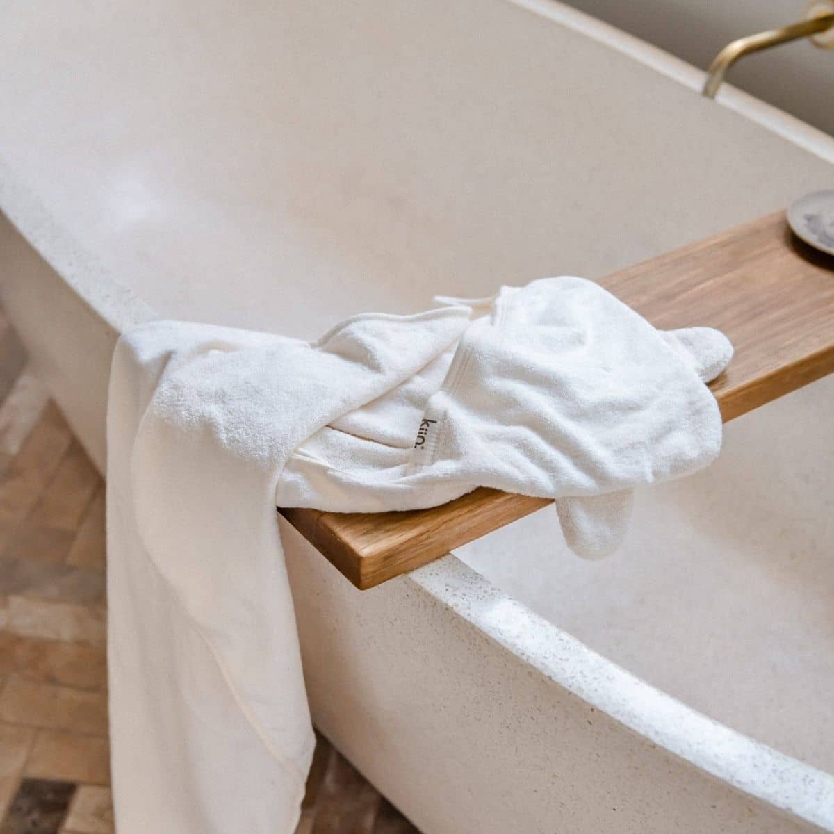 Kiin Baby Hooded Towel - Ivory