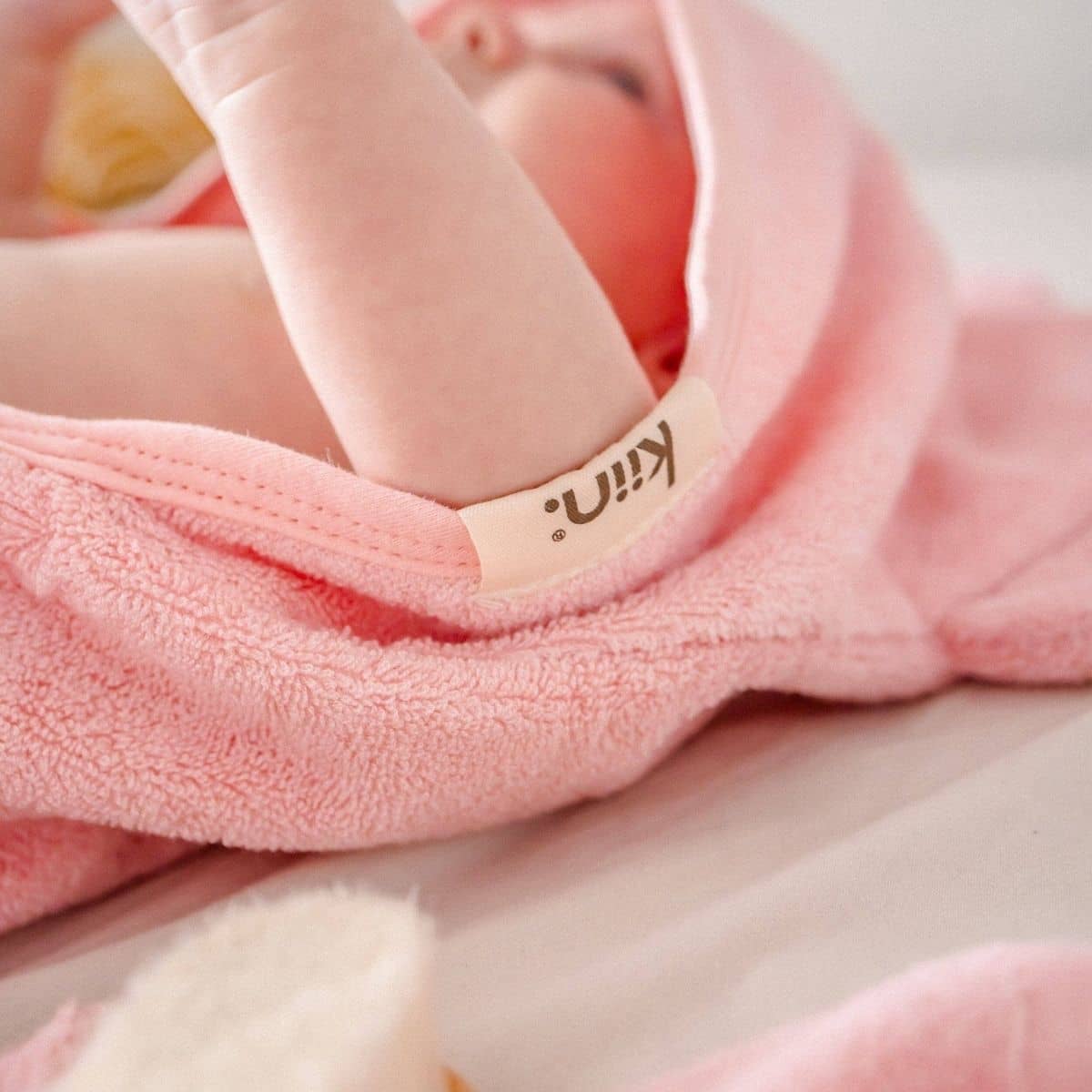 Kiin Baby Hooded Towel - Peony