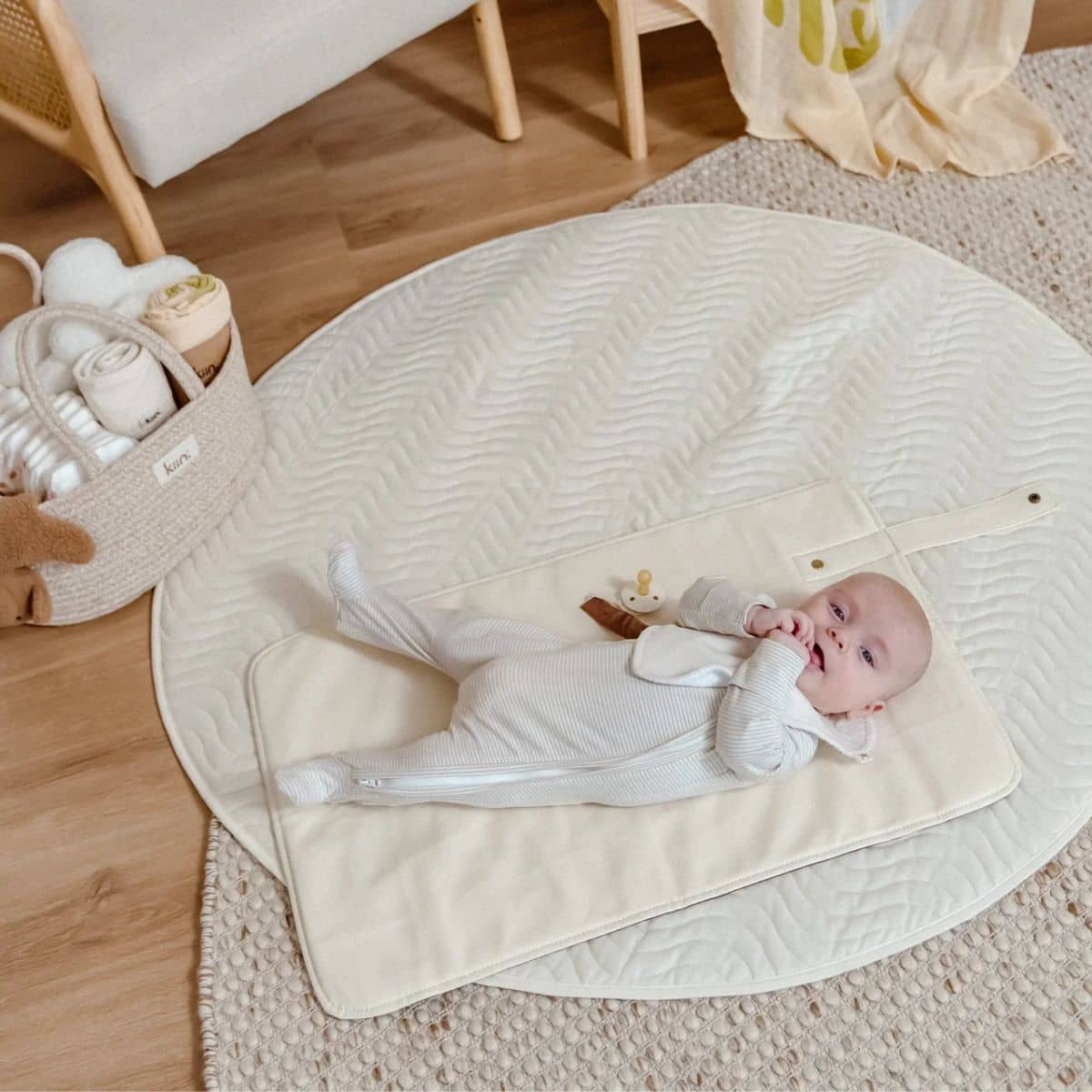 Kiin Baby Luxe Travel Change Mat - Chocolate